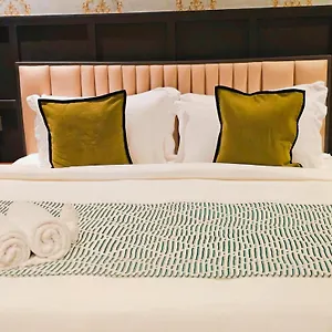 *** Hotel Carnarvon By Reunion Malaysia